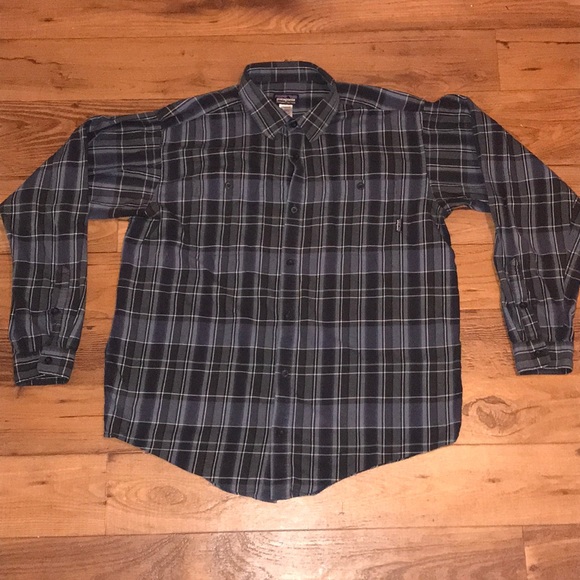 Patagonia Other - PATAGONIA ORGANIC COTTON BOTTUN UP